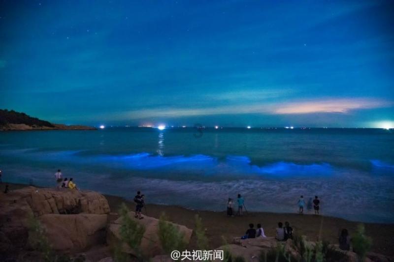 女孩巴厘岛度假